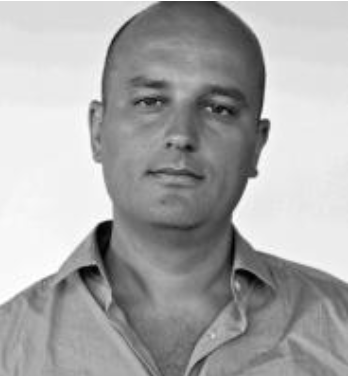 Dr Younes RIAH